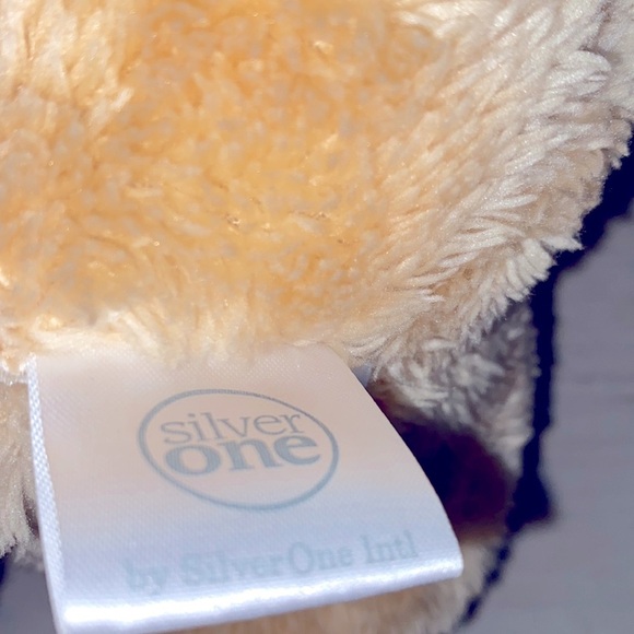 Silver One tan hippo plush - Picture 3 of 3